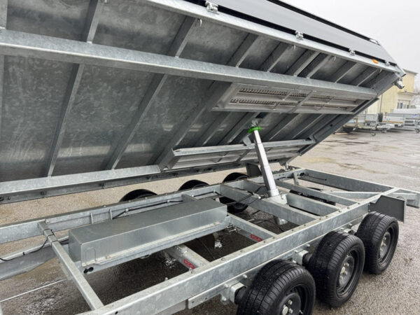 Rimorchio ribaltabile triplo 3×1800 kg 3,5 t