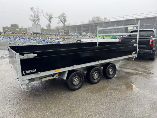 Rimorchio ribaltabile triplo 3×1800 kg 3,5 t