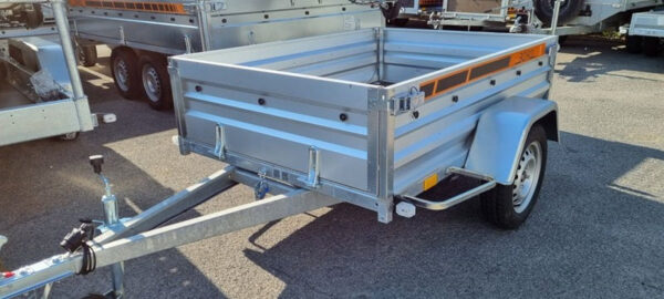 Nuovo rimorchio per bagagli Boro Niewiadow BO717, peso lordo 750 kg