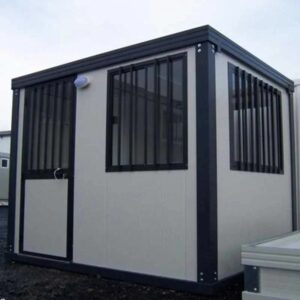 Nuovo bungalow con casetta del custode 3