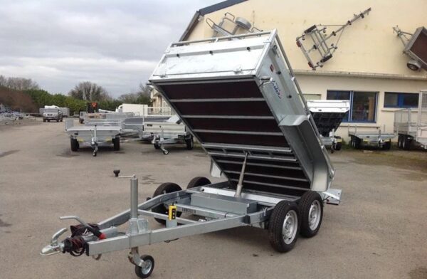 Rimorchio ribaltabile per carichi pesanti Lider, PTAC da 1500 kg, nuovi doppi assi con freni