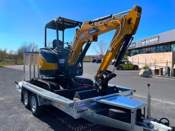 SSS_d56dff07-24da-49b7-977d-5ea8ea638779.jpg Portamacchine BRENDERUP 3,60 m x 1,79 m 3500 kg